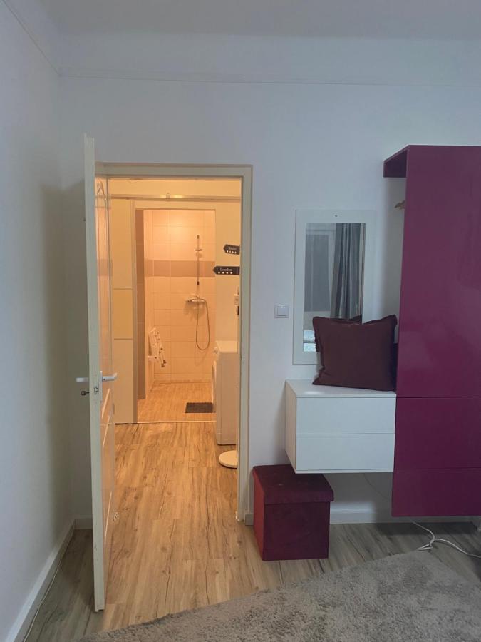 Tatra Apartment By The Danube Fully Accessible Budapest Exterior photo